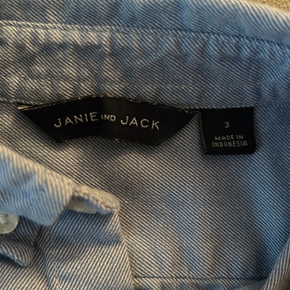 🧸Janie and Jack Boy Button-Down Shirt - Picture 3 of 7